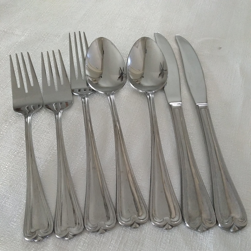 Cambridge Chatham Stainless Flatware Bundle Of 7